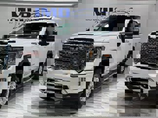 Used 2022 GMC Sierra 2500 Denali image 1