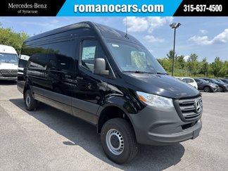 New 2025 Mercedes-Benz Sprinter 2500 image 1