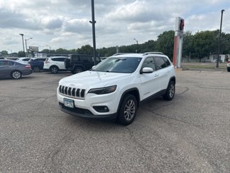 Used 2019 Jeep Cherokee Latitude Plus image 1