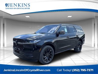 New 2025 Lincoln Navigator Reserve image 1