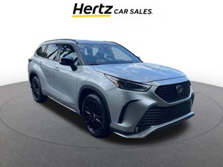 Used 2024 Toyota Highlander XSE image 1