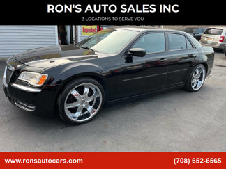 Used 2014 Chrysler 300 image 1