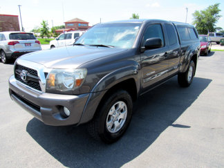 Used 2011 Toyota Tacoma 4x4 Access Cab V6 image 1