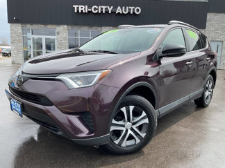 Used 2017 Toyota RAV4 LE image 1