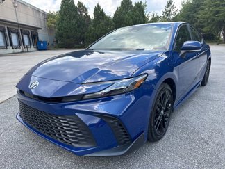 Used 2025 Toyota Camry SE video 1