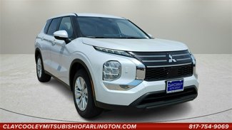 New 2025 Mitsubishi Outlander ES image 1