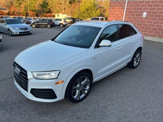 Used 2016 Audi Q3 2.0T Prestige w/ Prestige Package image 1