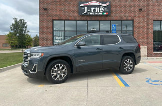 Used 2020 GMC Acadia SLE image 1