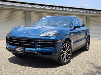Certified 2025 Porsche Cayenne E-Hybrid Coupe image 1