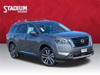 New 2025 Nissan Pathfinder Platinum w/ Cargo Package image 1