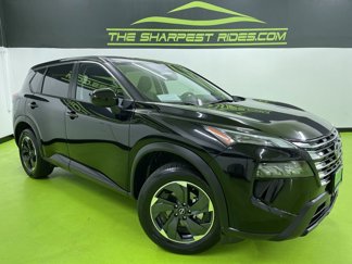 Used 2024 Nissan Rogue SV image 1