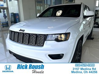 Used 2021 Jeep Grand Cherokee Laredo X image 1
