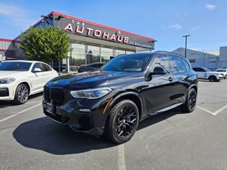 Used 2020 BMW X5 M50i image 1