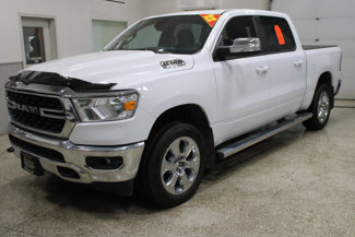 Used 2022 RAM 1500 4x4 Crew Cab image 1