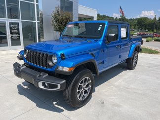Used 2024 Jeep Gladiator Sport image 1