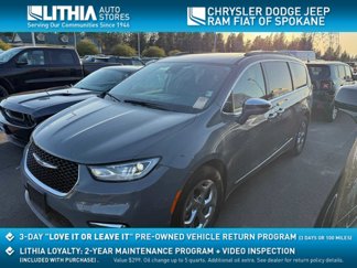 Used 2022 Chrysler Pacifica Limited image 1