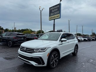 Used 2023 Volkswagen Tiguan SEL R-Line image 1