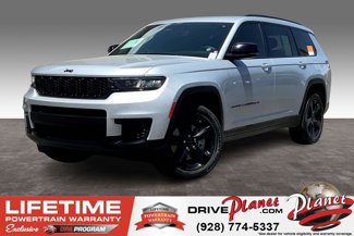 Certified 2023 Jeep Grand Cherokee L Laredo image 1