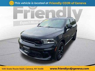 Used 2024 Dodge Durango GT image 1