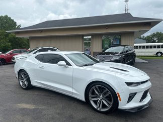 Used 2017 Chevrolet Camaro SS image 1