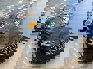 Used 2020 Ford Fusion SE image 1