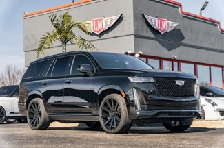 Used 2021 Cadillac Escalade Sport Platinum w/ Heavy-Duty Trailer Package image 1