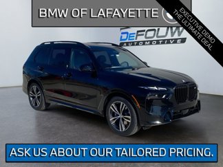 Used 2025 BMW X7 M60i image 1