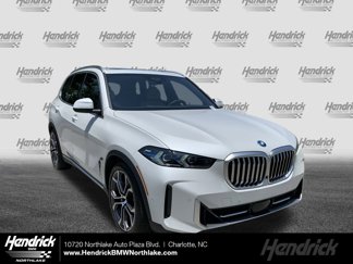 New 2026 BMW X5 xDrive50e image 1