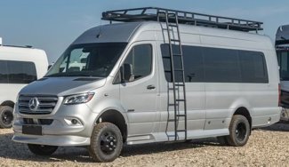 Used 2023 Mercedes-Benz Sprinter 3500 image 1