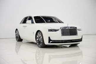Used 2025 Rolls-Royce Ghost image 1