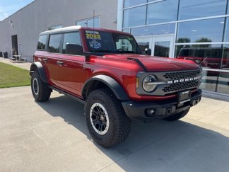 Used 2023 Ford Bronco Badlands w/ Sasquatch Package image 1