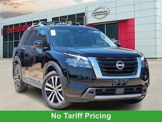 New 2025 Nissan Pathfinder Platinum image 1