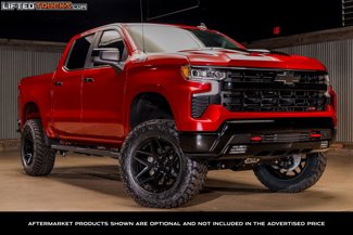 Used 2025 Chevrolet Silverado 1500 LT Trail Boss image 1
