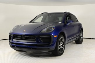 Used 2025 Porsche Macan image 1