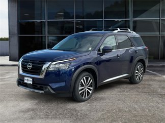 New 2025 Nissan Pathfinder Platinum w/ Lighting Package (N92) image 1