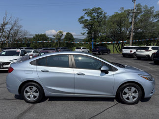 Used 2018 Chevrolet Cruze LS image 1