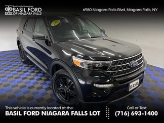 Used 2023 Ford Explorer XLT image 1