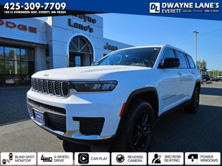 Used 2023 Jeep Grand Cherokee L Laredo image 1