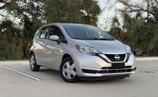 Used 2017 Nissan Versa Note SV image 1