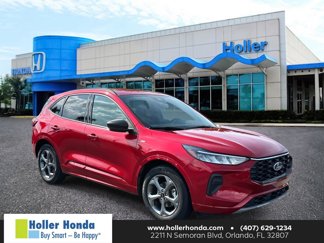 Used 2024 Ford Escape ST-Line w/ Cold Weather Package image 1