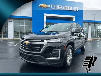 Used 2023 Chevrolet Traverse LT w/ Rear Camera Mirror Package image 1