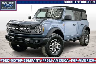 New 2025 Ford Bronco Badlands image 1