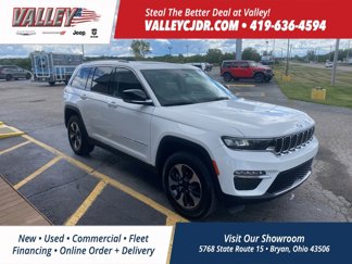 Used 2023 Jeep Grand Cherokee 4WD 4xe image 1