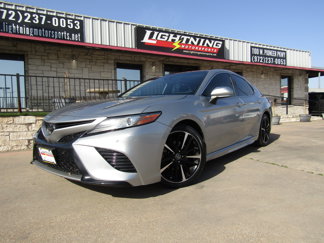Used 2019 Toyota Camry XSE image 1