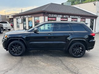 Used 2018 Jeep Grand Cherokee Altitude image 1