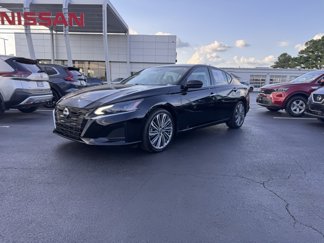 Used 2023 Nissan Altima 2.5 SL image 1