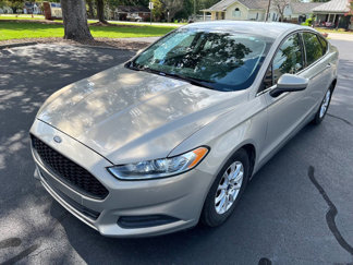 Used 2016 Ford Fusion S image 1