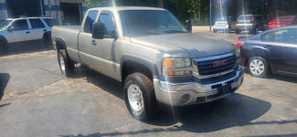 Used 2003 GMC Sierra 2500 2WD Extended Cab HD image 1