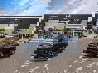 New 2025 Kia K4 LXS image 1