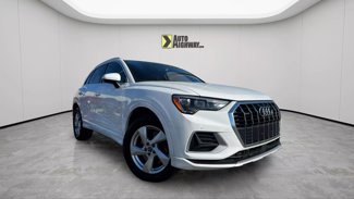Used 2020 Audi Q3 2.0T Premium w/ Convenience Package image 1